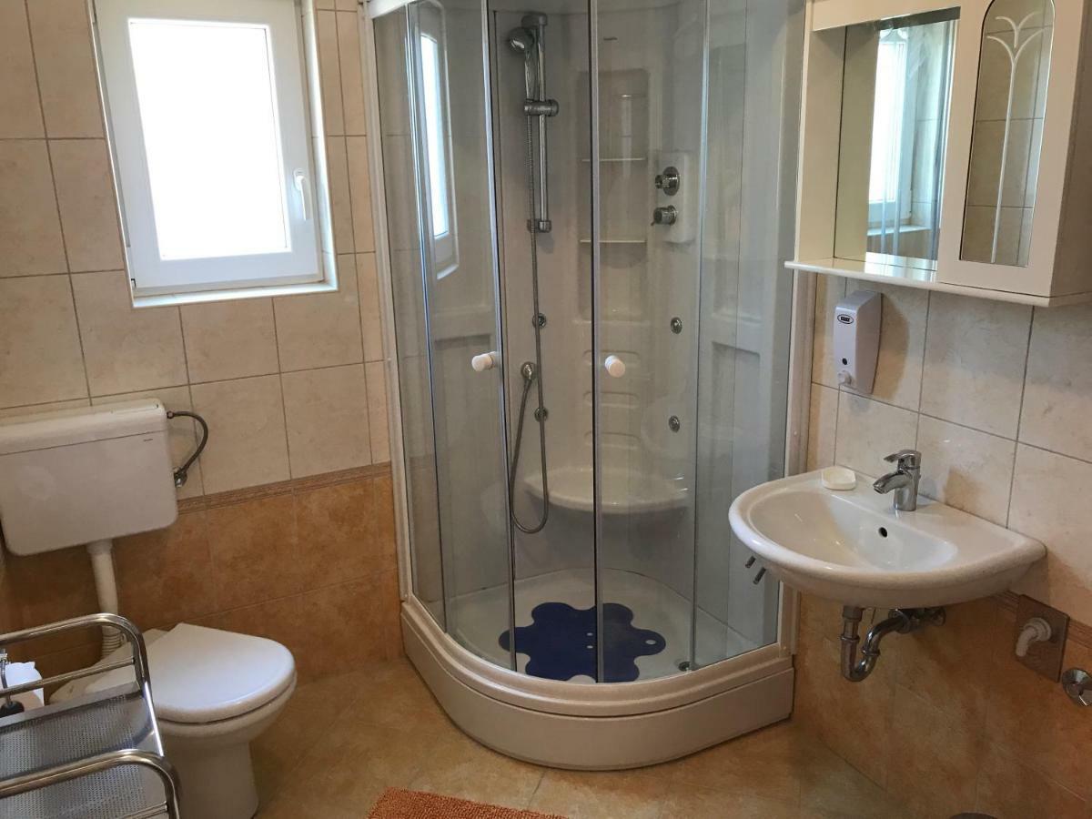 Apartment Marija B Klimno